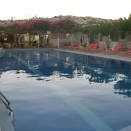 Santorini & Auberge de jeunesse *